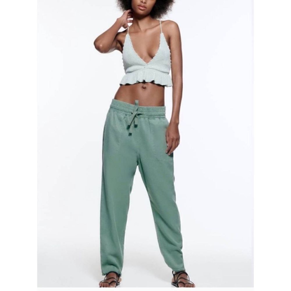 Zara Women's Green Raw Hem Pocketed Jogger Pant Size Small‎